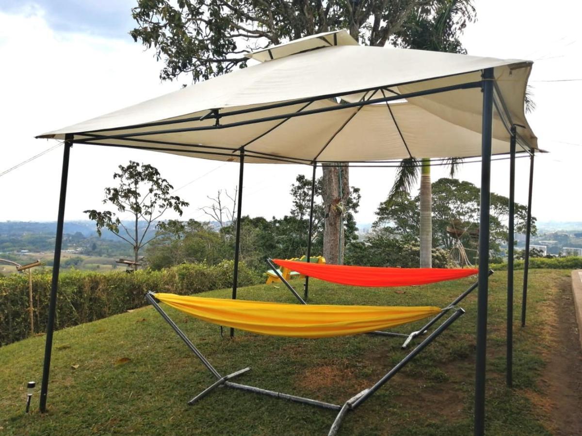 Finca Turistica Santa Clara Vandrarhem Calarcá Exteriör bild